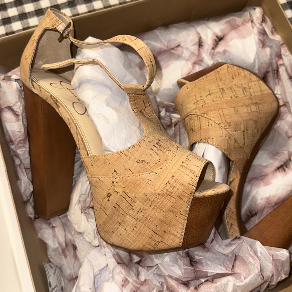 Jessica Simpson Cork Heel NEW SZ 6